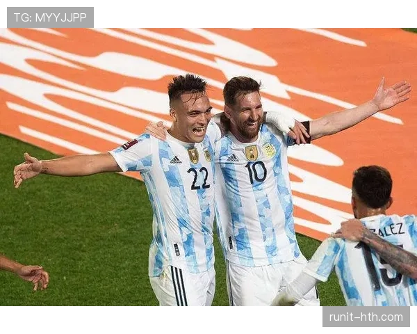 巴尔韦德与罗德里:控场能力及战术角色对比分析 巴尔韦德与罗德里:控场能力及战术角色对比分析