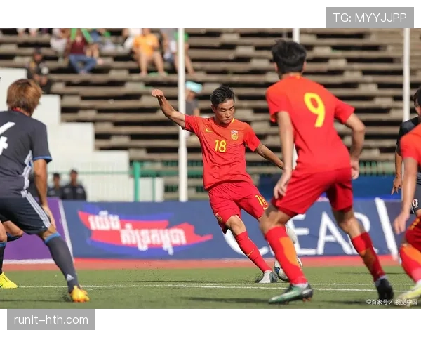 尤文图斯中场控制力不足问题显现,对赛季关键战表现构成制约 尤文图斯中场控制力不足问题显现,对赛季关键战表现构成制约