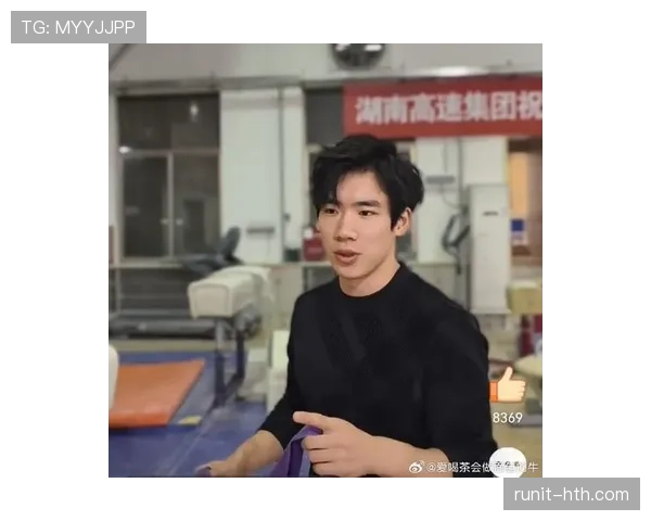 张博恒训练完直接去奢侈品店刷卡，这自律和消费反差谁懂